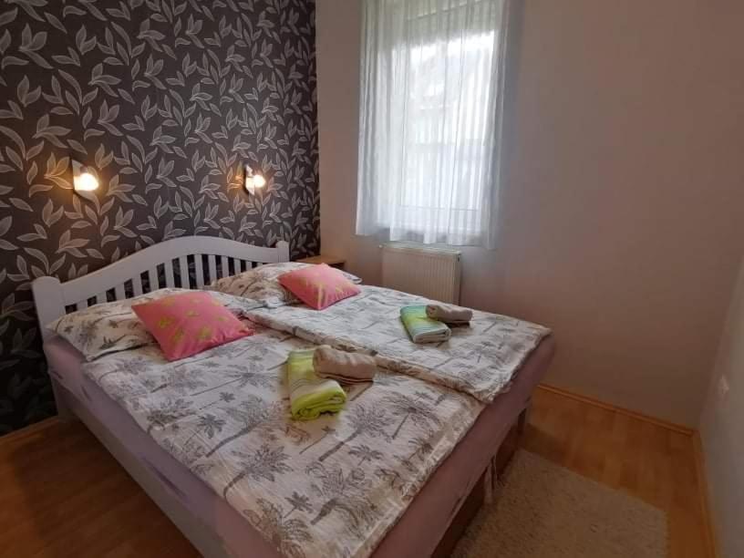 Zoeld Beka Apartmanok Koelcsey I Hajduszoboszlo Luaran gambar
